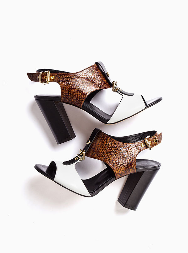 Elesia leather outlet sandal